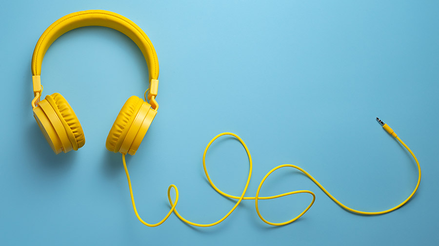 Ear to the ground: 6 of the best language podcasts around!